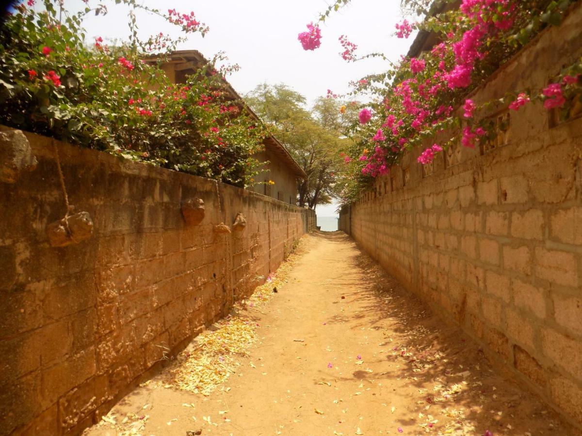 Keur Gabriel Villa Ngaparou Exterior photo